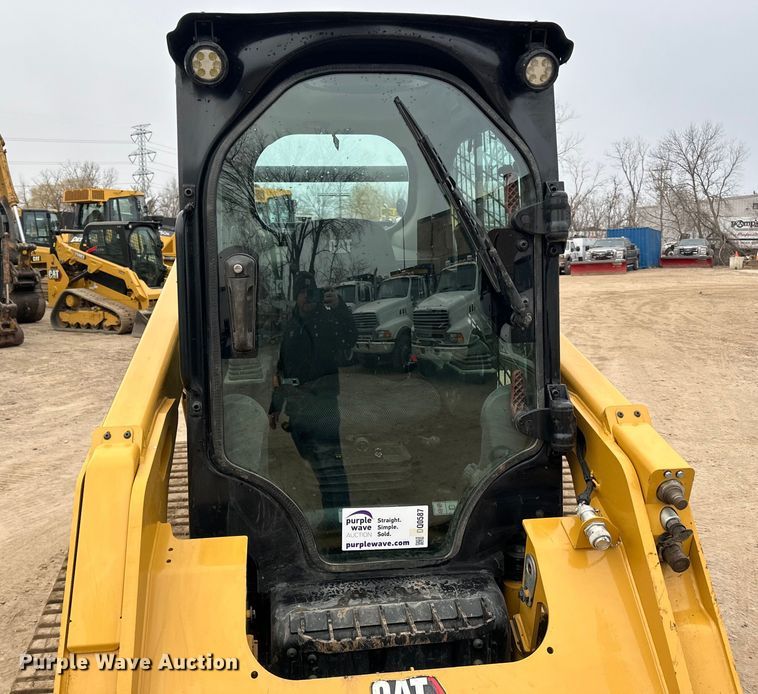 image for item DQ0587 2023 Caterpillar 259D3 tracked skid steer loader