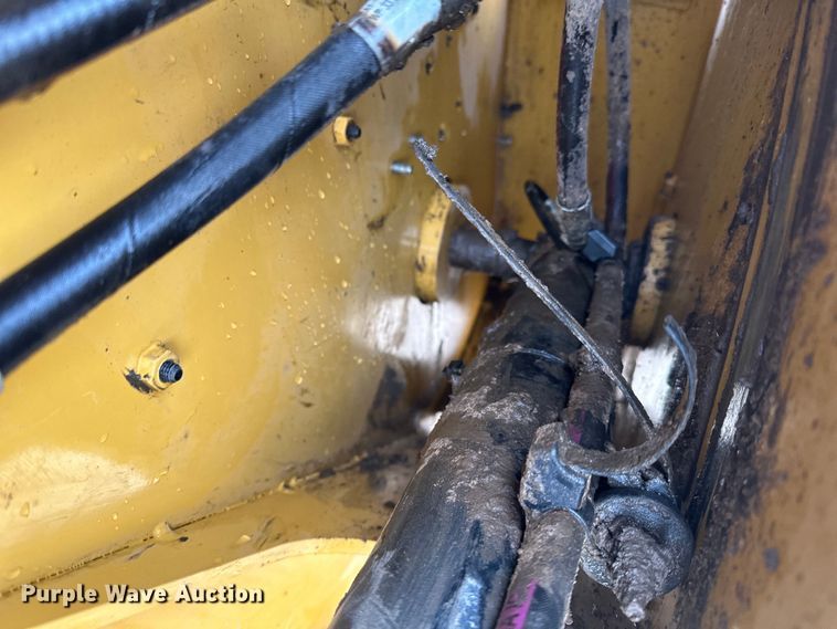 image for item DQ0587 2023 Caterpillar 259D3 tracked skid steer loader