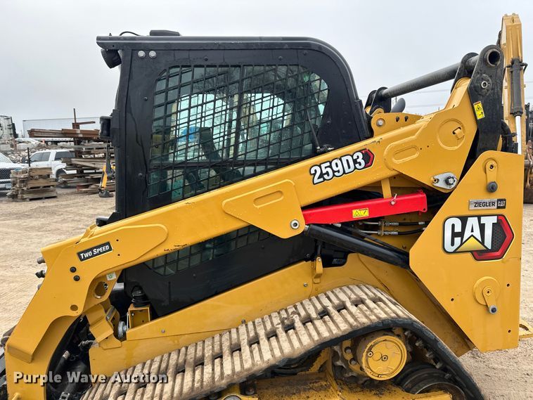 image for item DQ0587 2023 Caterpillar 259D3 tracked skid steer loader
