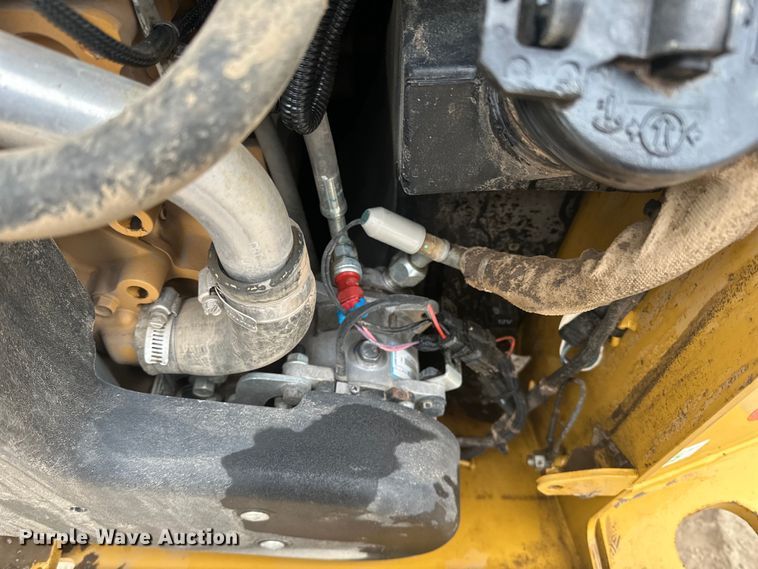 image for item DQ0587 2023 Caterpillar 259D3 tracked skid steer loader