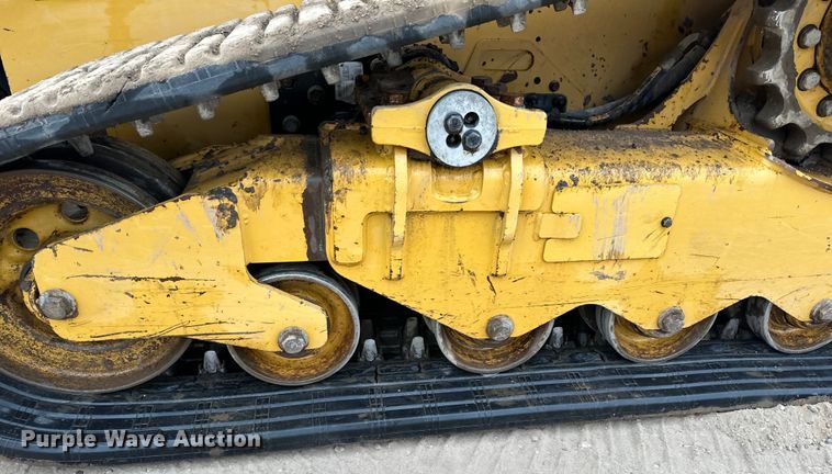 image for item DQ0587 2023 Caterpillar 259D3 tracked skid steer loader
