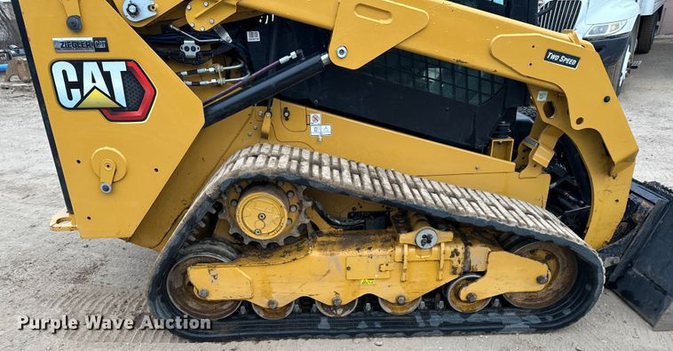 image for item DQ0587 2023 Caterpillar 259D3 tracked skid steer loader