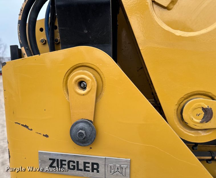 image for item DQ0589 2021 Caterpillar 259D3 tracked skid steer loader