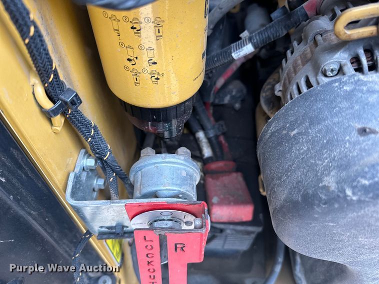 image for item DQ0589 2021 Caterpillar 259D3 tracked skid steer loader