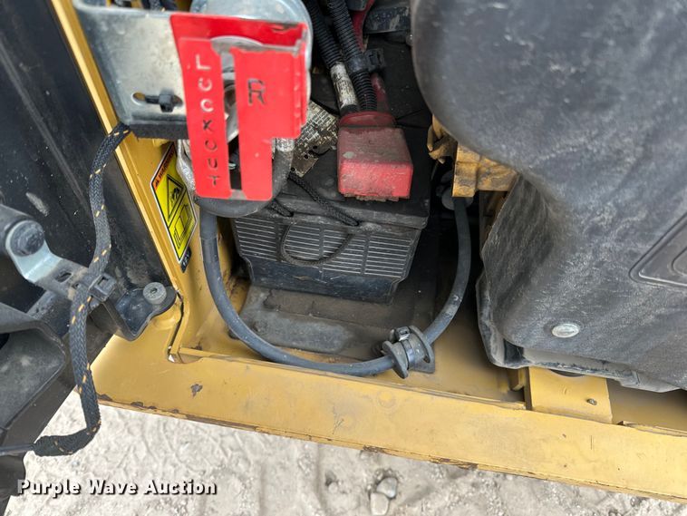 image for item DQ0589 2021 Caterpillar 259D3 tracked skid steer loader