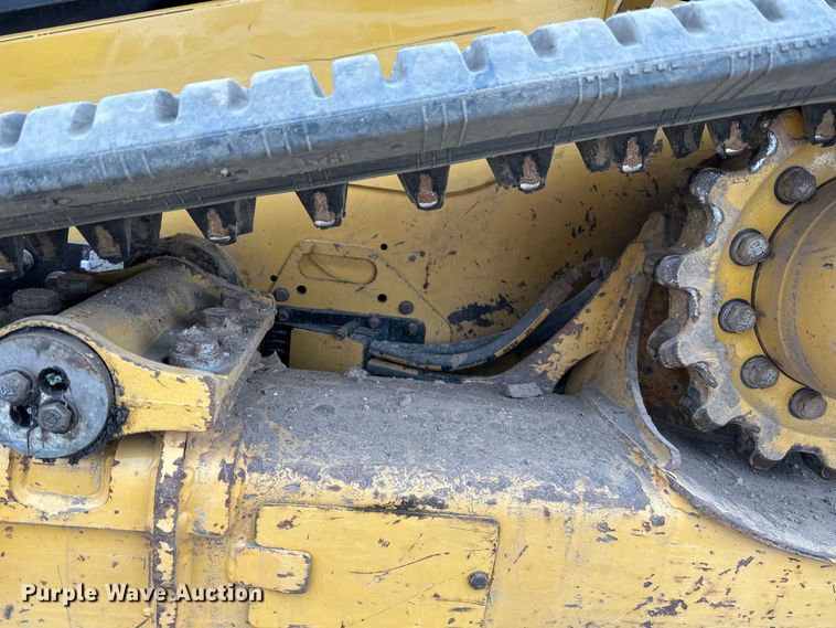 image for item DQ0589 2021 Caterpillar 259D3 tracked skid steer loader