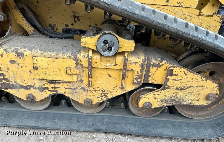 image for item DQ0589 2021 Caterpillar 259D3 tracked skid steer loader