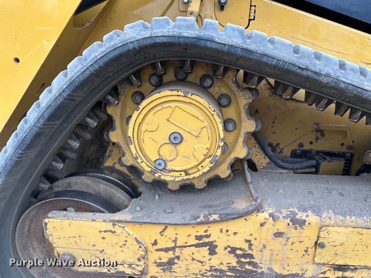image for item DQ0589 2021 Caterpillar 259D3 tracked skid steer loader