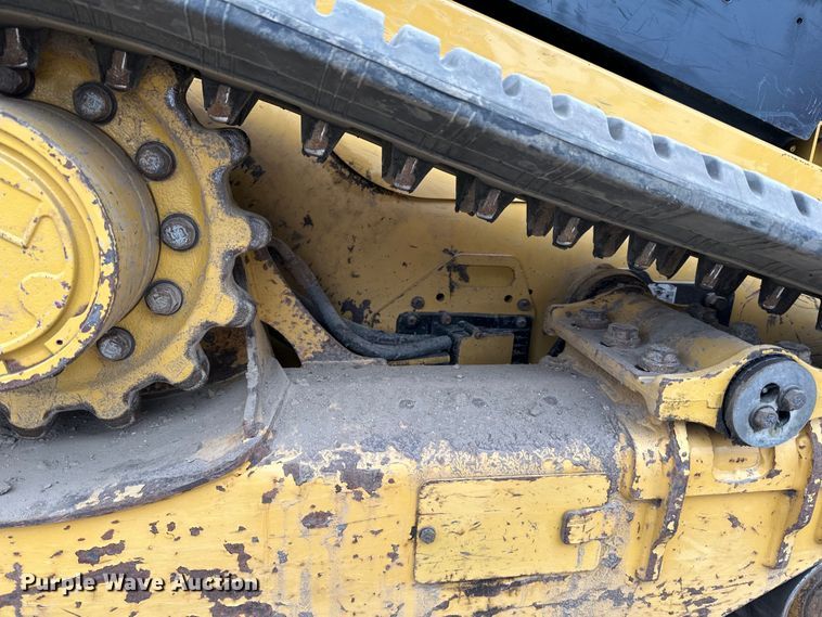 image for item DQ0589 2021 Caterpillar 259D3 tracked skid steer loader