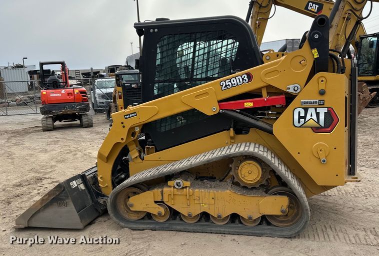 image for item DQ0590 2023 Caterpillar  259D3 tracked skid steer loader