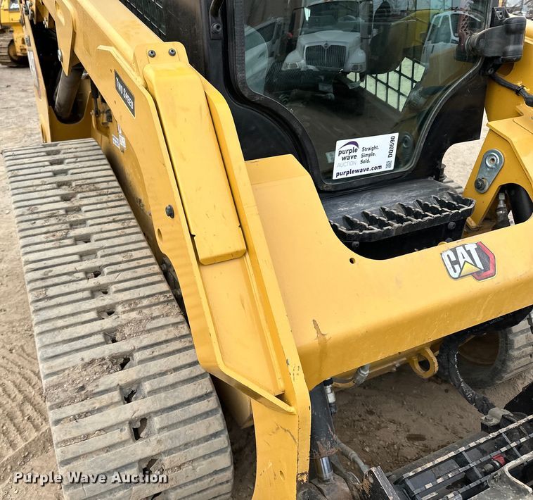 image for item DQ0590 2023 Caterpillar  259D3 tracked skid steer loader