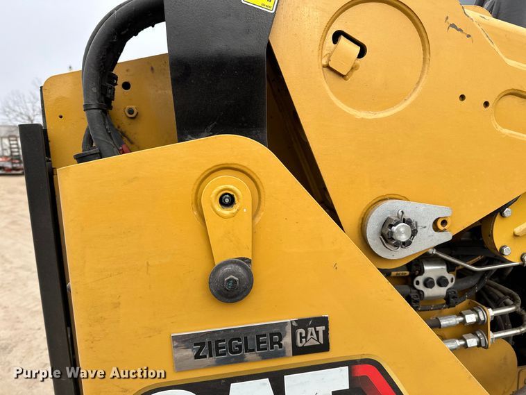 image for item DQ0590 2023 Caterpillar  259D3 tracked skid steer loader