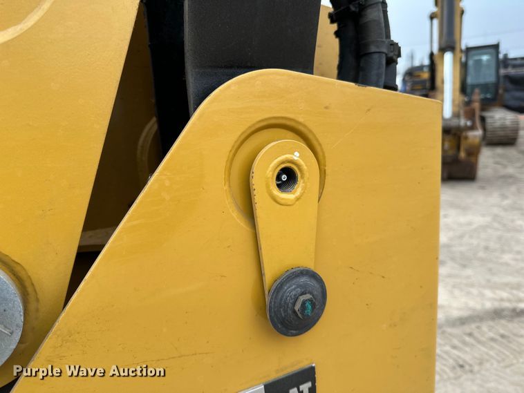 image for item DQ0590 2023 Caterpillar  259D3 tracked skid steer loader
