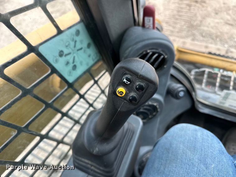 image for item DQ0590 2023 Caterpillar  259D3 tracked skid steer loader