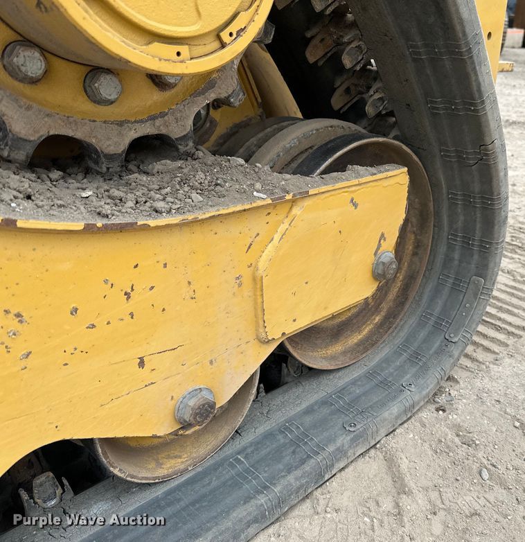 image for item DQ0590 2023 Caterpillar  259D3 tracked skid steer loader