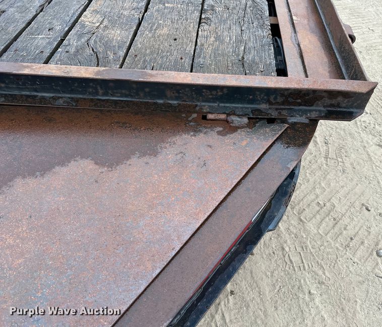 image for item DQ0591 2000 Towmaster equipment trailer