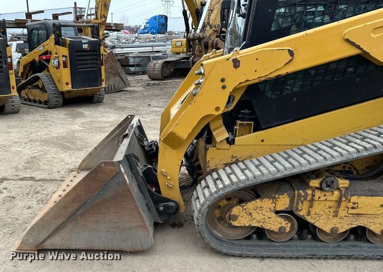 image for item DQ0592 2020 Caterpillar  259D3 tracked skid steer loader