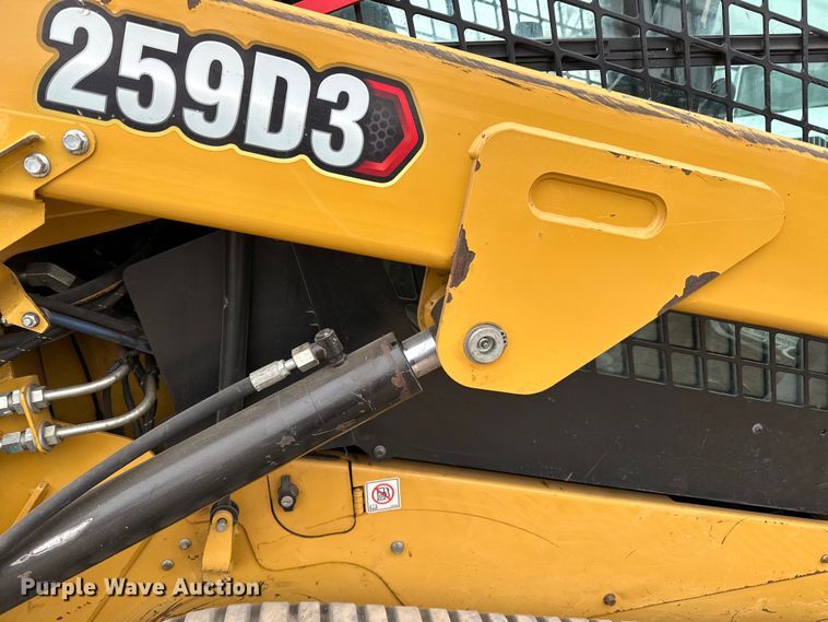 image for item DQ0592 2020 Caterpillar  259D3 tracked skid steer loader