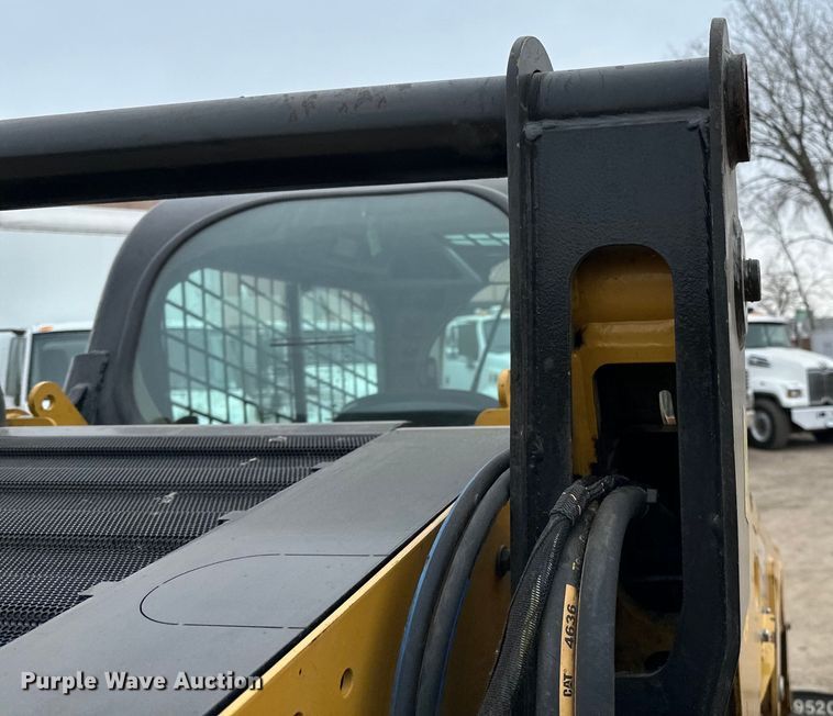 image for item DQ0592 2020 Caterpillar  259D3 tracked skid steer loader