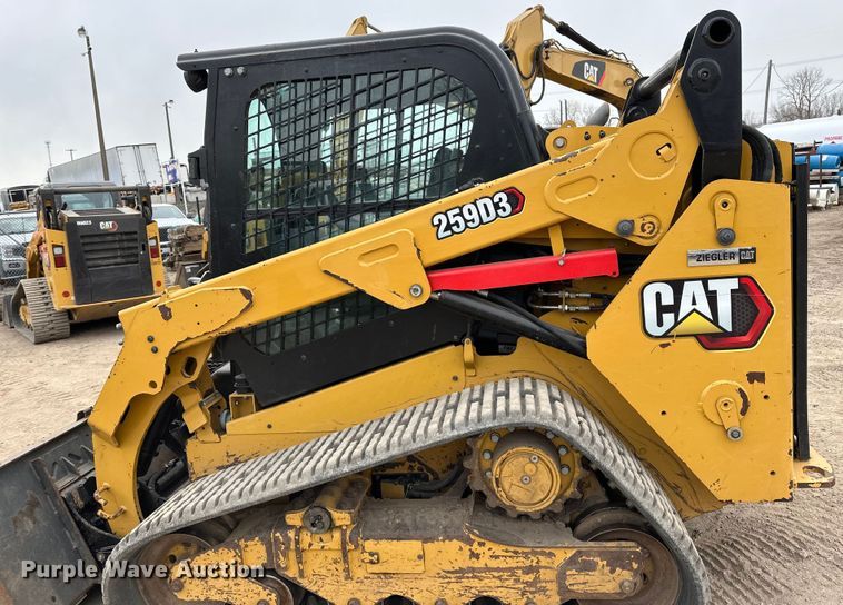 image for item DQ0592 2020 Caterpillar  259D3 tracked skid steer loader