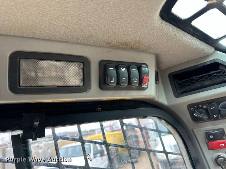 image for item DQ0592 2020 Caterpillar  259D3 tracked skid steer loader