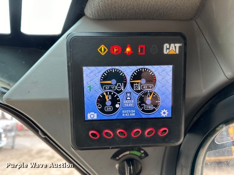 image for item DQ0592 2020 Caterpillar  259D3 tracked skid steer loader