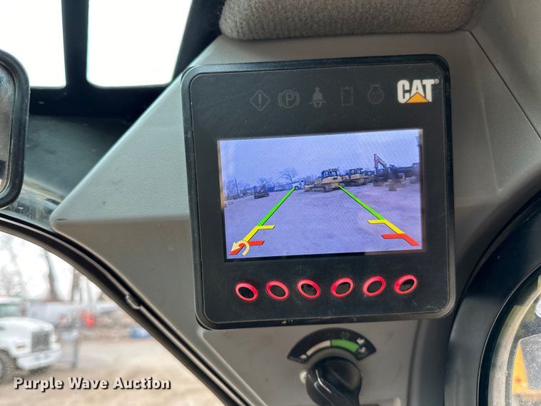 image for item DQ0592 2020 Caterpillar  259D3 tracked skid steer loader