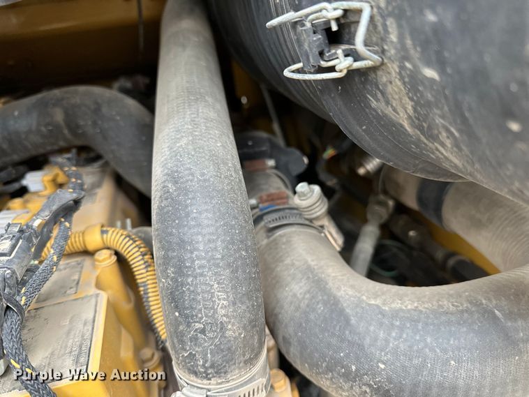 image for item DQ0592 2020 Caterpillar  259D3 tracked skid steer loader