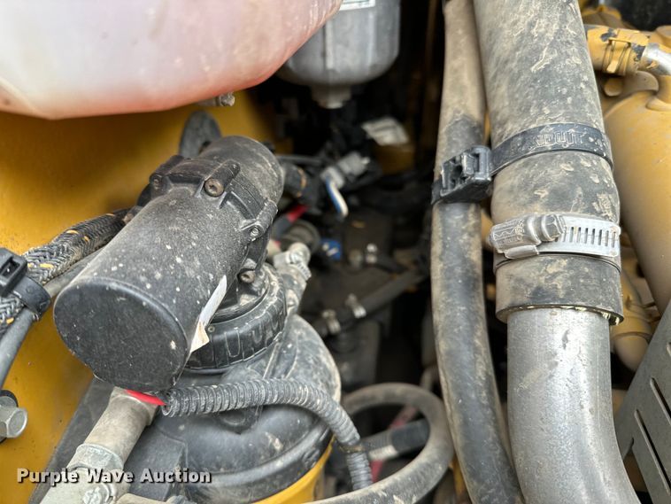 image for item DQ0592 2020 Caterpillar  259D3 tracked skid steer loader