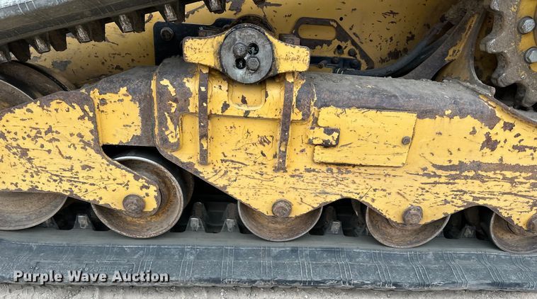 image for item DQ0592 2020 Caterpillar  259D3 tracked skid steer loader