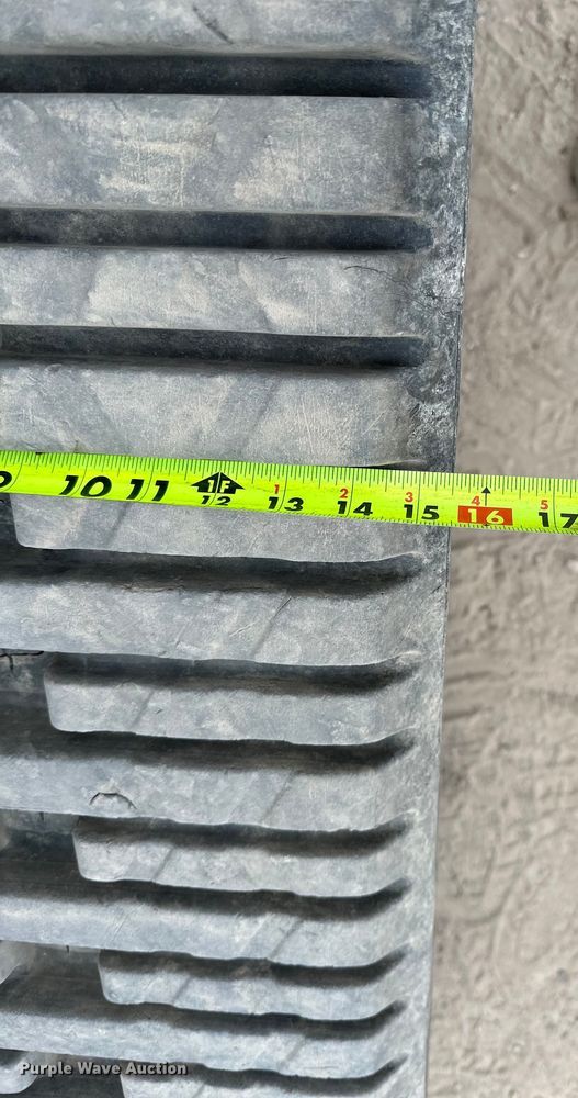 image for item DQ0592 2020 Caterpillar  259D3 tracked skid steer loader