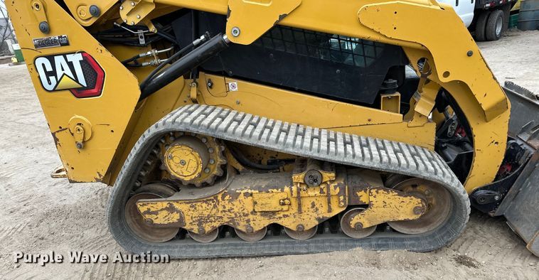 image for item DQ0592 2020 Caterpillar  259D3 tracked skid steer loader