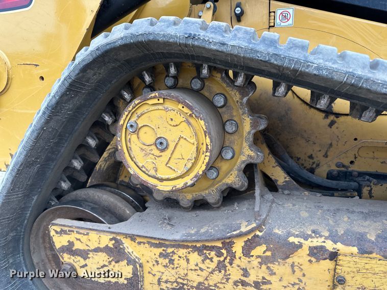 image for item DQ0592 2020 Caterpillar  259D3 tracked skid steer loader