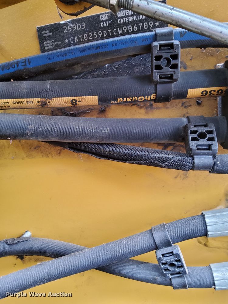 image for item DQ0592 2020 Caterpillar  259D3 tracked skid steer loader