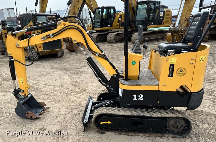 image for item DQ0594 2021 Agrotk YM10 mini excavator