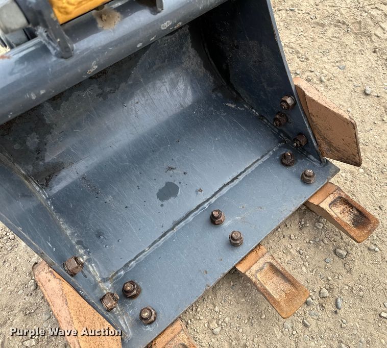 image for item DQ0594 2021 Agrotk YM10 mini excavator