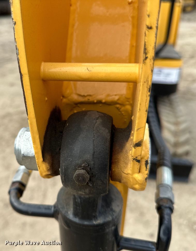 image for item DQ0594 2021 Agrotk YM10 mini excavator