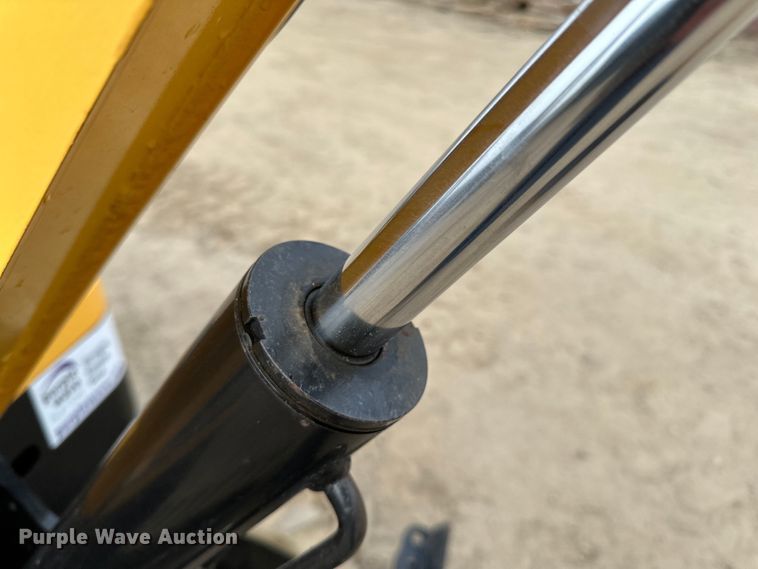 image for item DQ0594 2021 Agrotk YM10 mini excavator