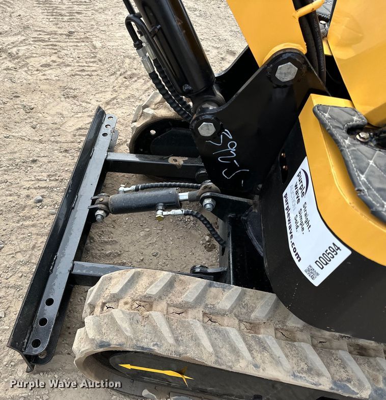 image for item DQ0594 2021 Agrotk YM10 mini excavator