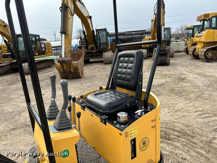 image for item DQ0594 2021 Agrotk YM10 mini excavator