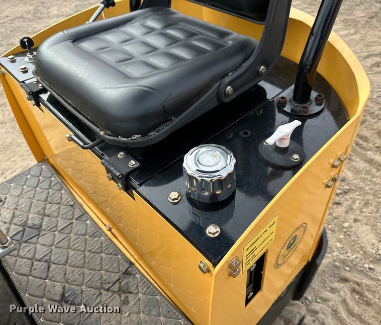 image for item DQ0594 2021 Agrotk YM10 mini excavator