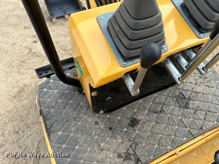 image for item DQ0594 2021 Agrotk YM10 mini excavator