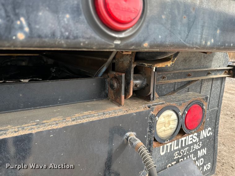 image for item DQ0595 2013 Kenworth  T370 dump truck