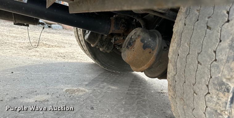 image for item DQ0595 2013 Kenworth  T370 dump truck