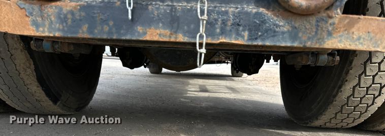 image for item DQ0595 2013 Kenworth  T370 dump truck