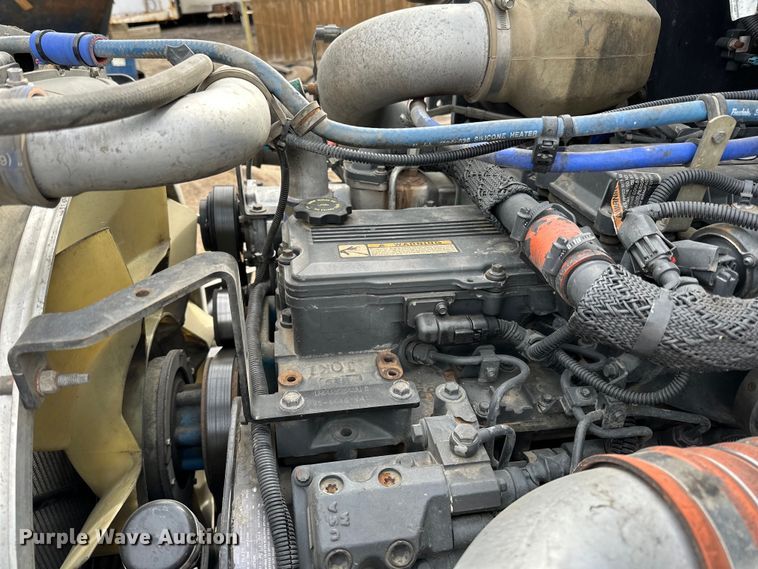 image for item DQ0595 2013 Kenworth  T370 dump truck