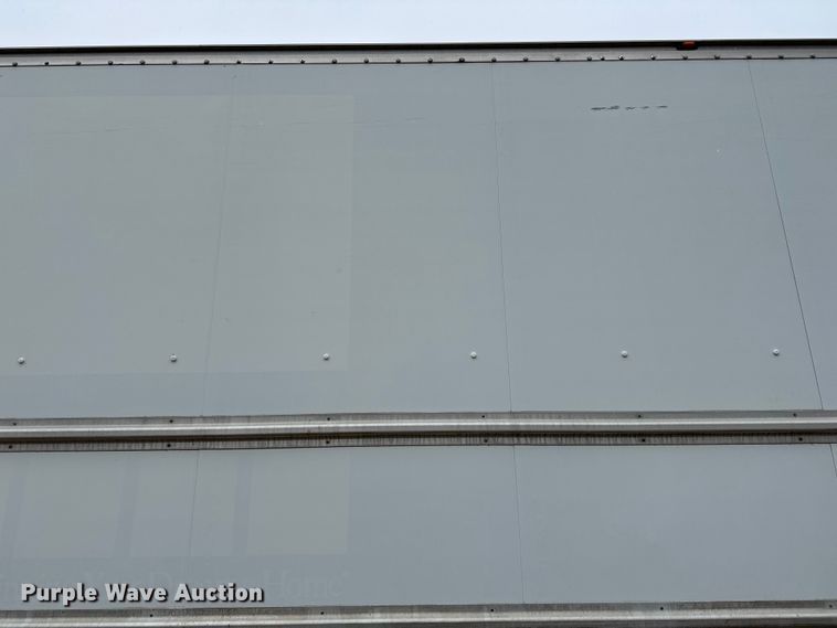 image for item DQ0596 2010 International  4300 box truck