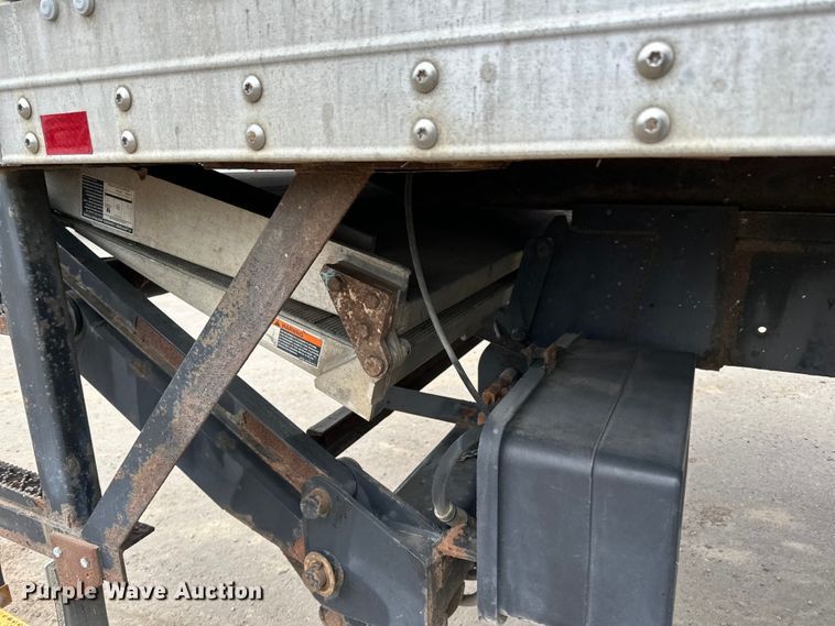 image for item DQ0596 2010 International  4300 box truck