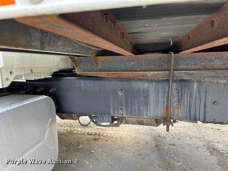 image for item DQ0596 2010 International  4300 box truck