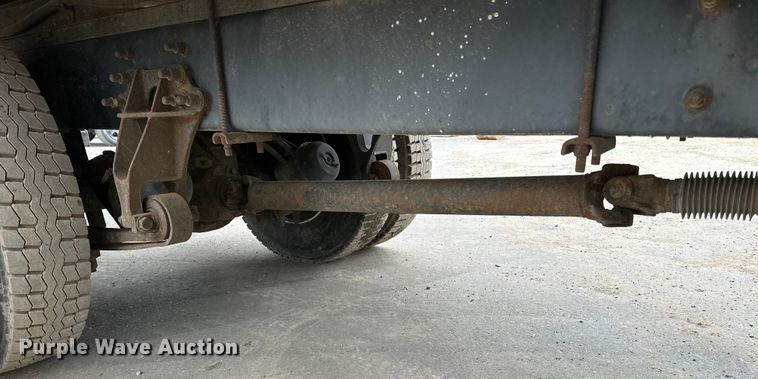 image for item DQ0596 2010 International  4300 box truck